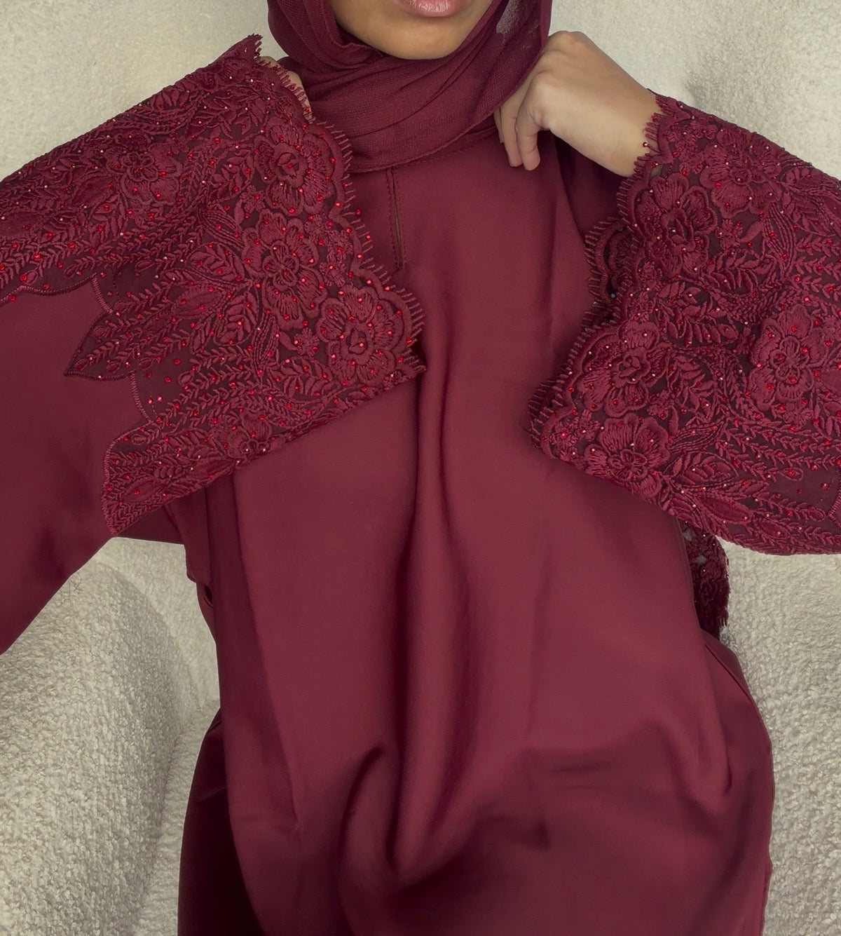 ABAYA ERA – ÉDITION BRODÉE