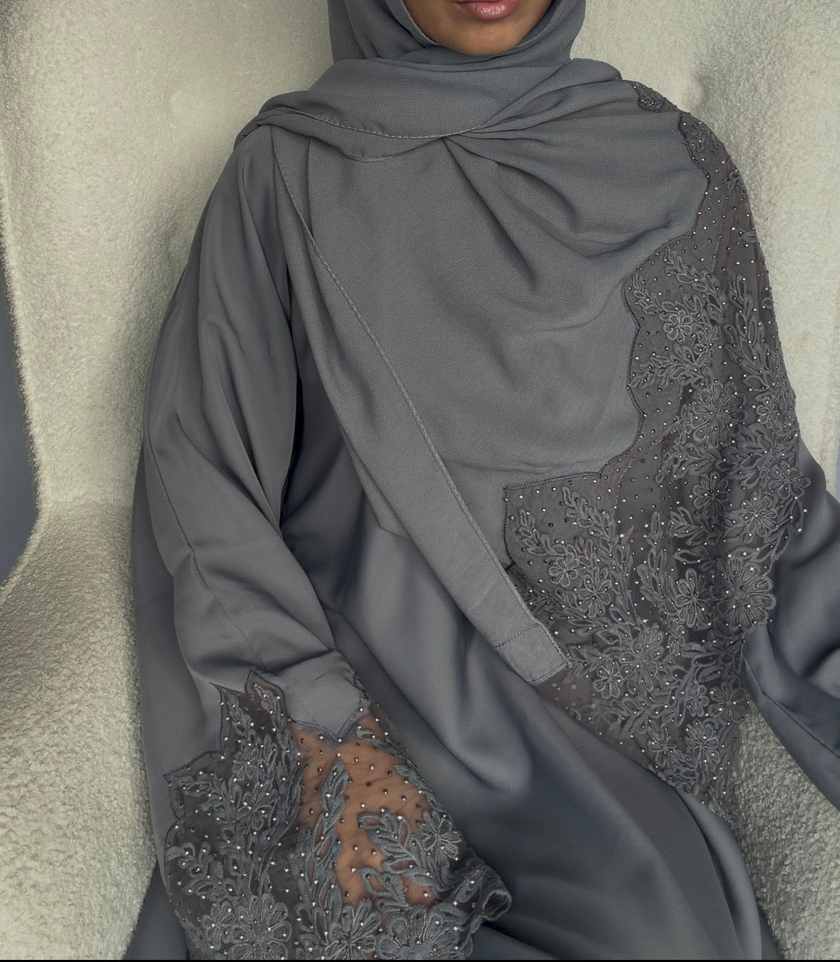 ABAYA ERA – ÉDITION BRODÉE