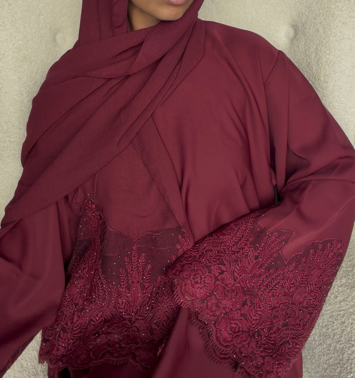 ABAYA ERA – ÉDITION BRODÉE