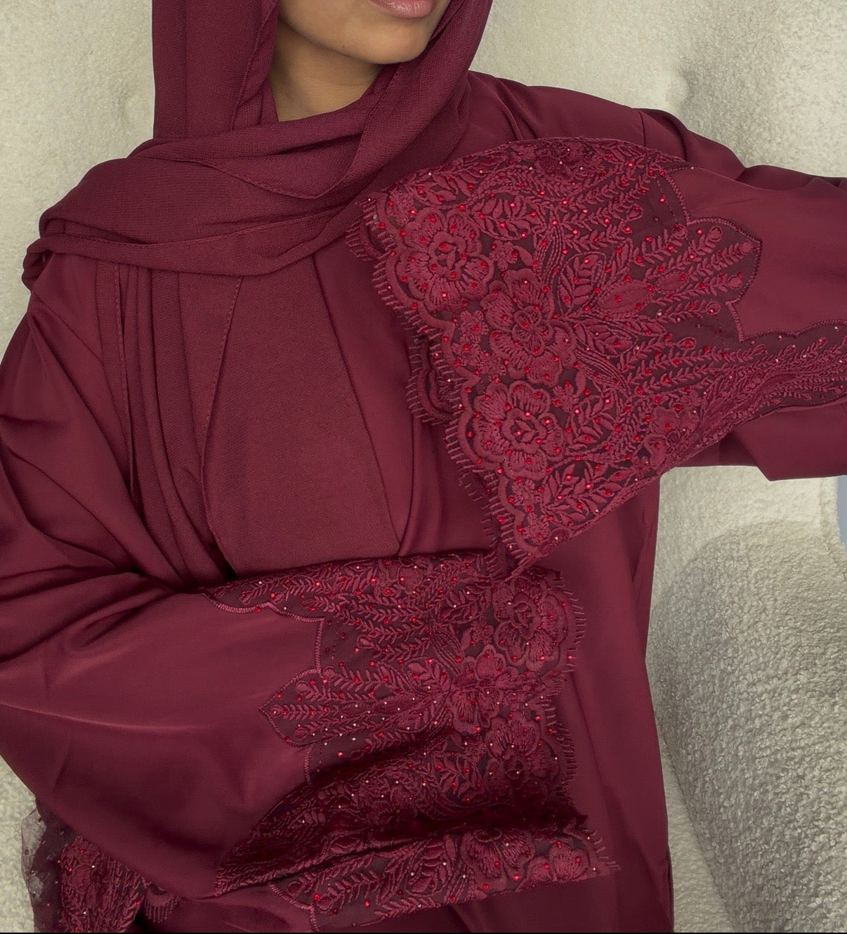ABAYA ERA – ÉDITION BRODÉE
